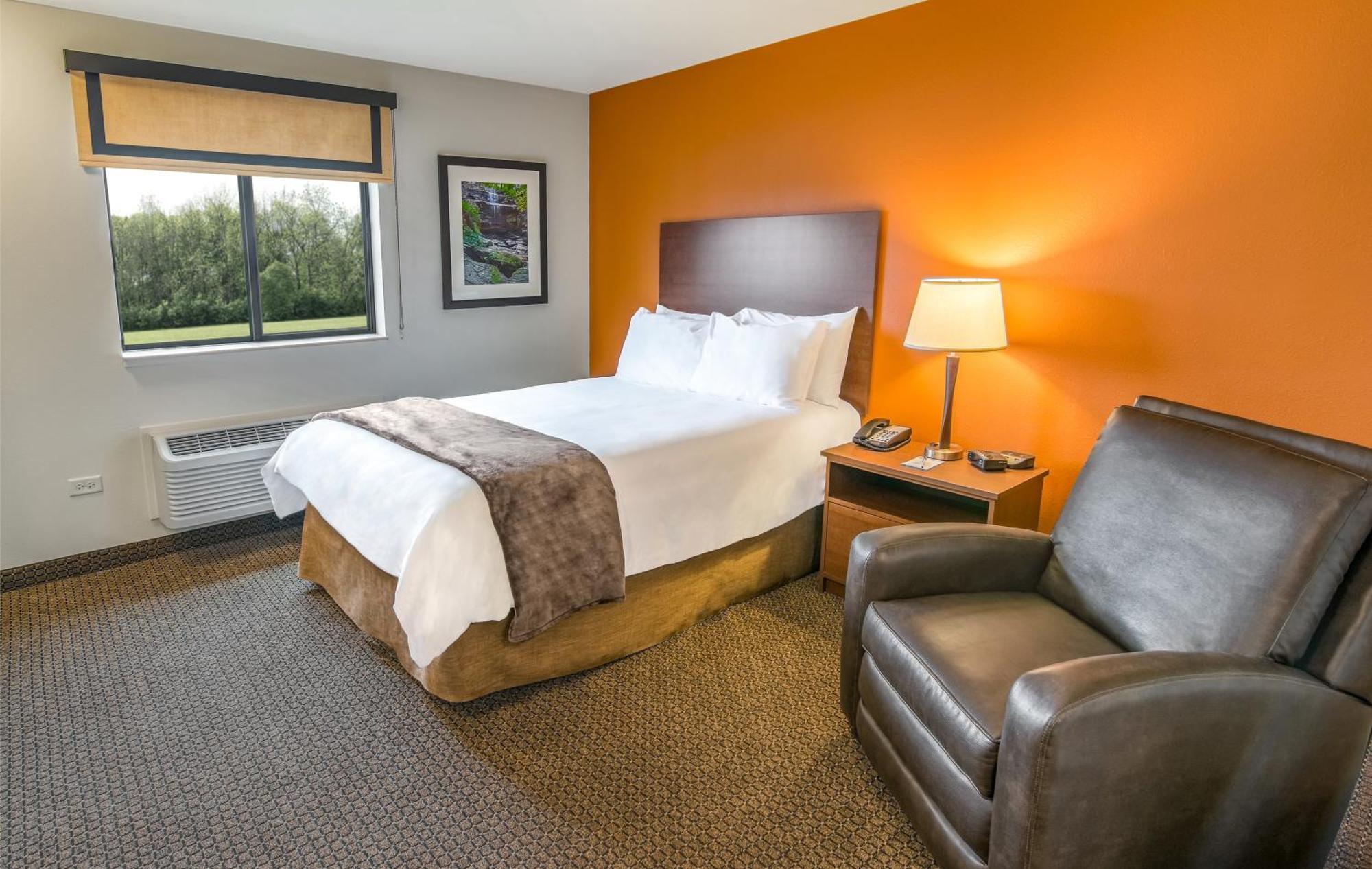 My Place Hotel-Jamestown, Nd Room photo